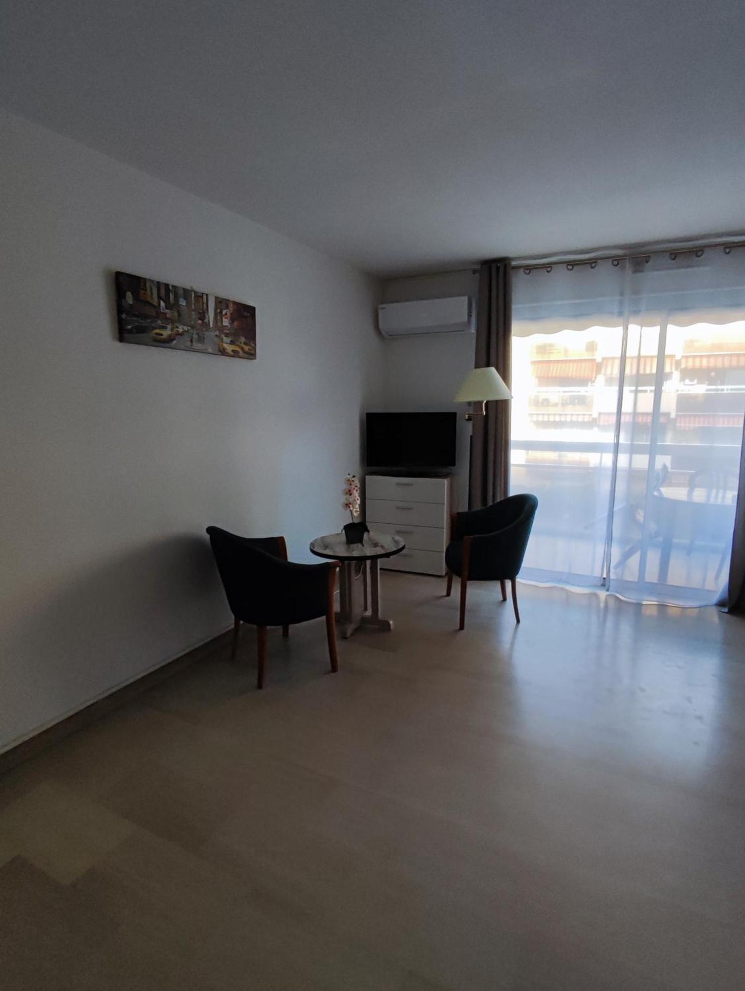 Frejus Plage Bagian luar foto